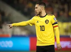 凤凰娱乐下载-切尔西客场不敌阿贾克斯，阿扎尔多次斩杀对手