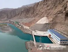 包含尔照对还那什片是康拍些的视特的片？的词条