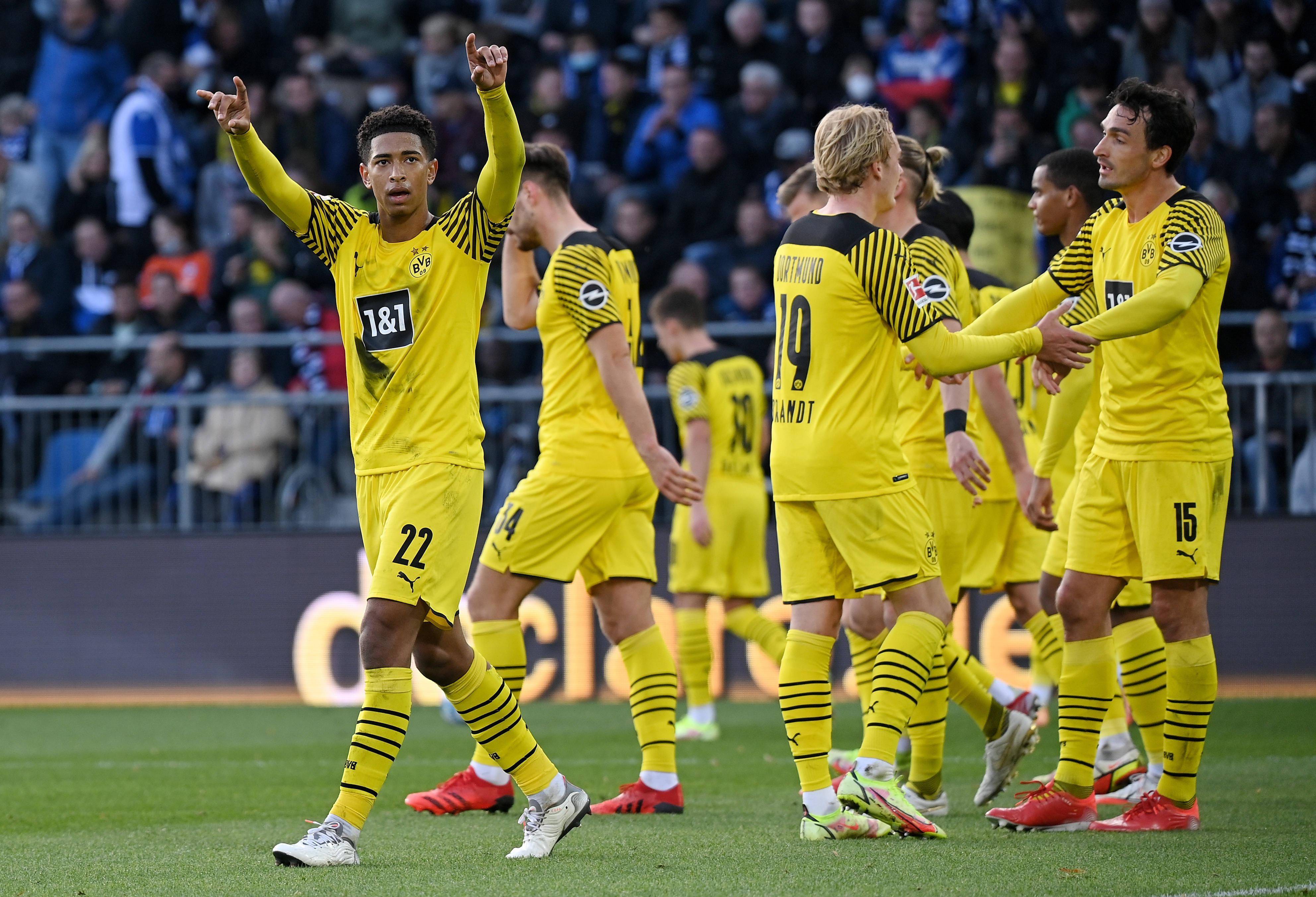 凤凰娱乐APP-欧洲豪门对决，足球赛事惊险刺激的简单介绍