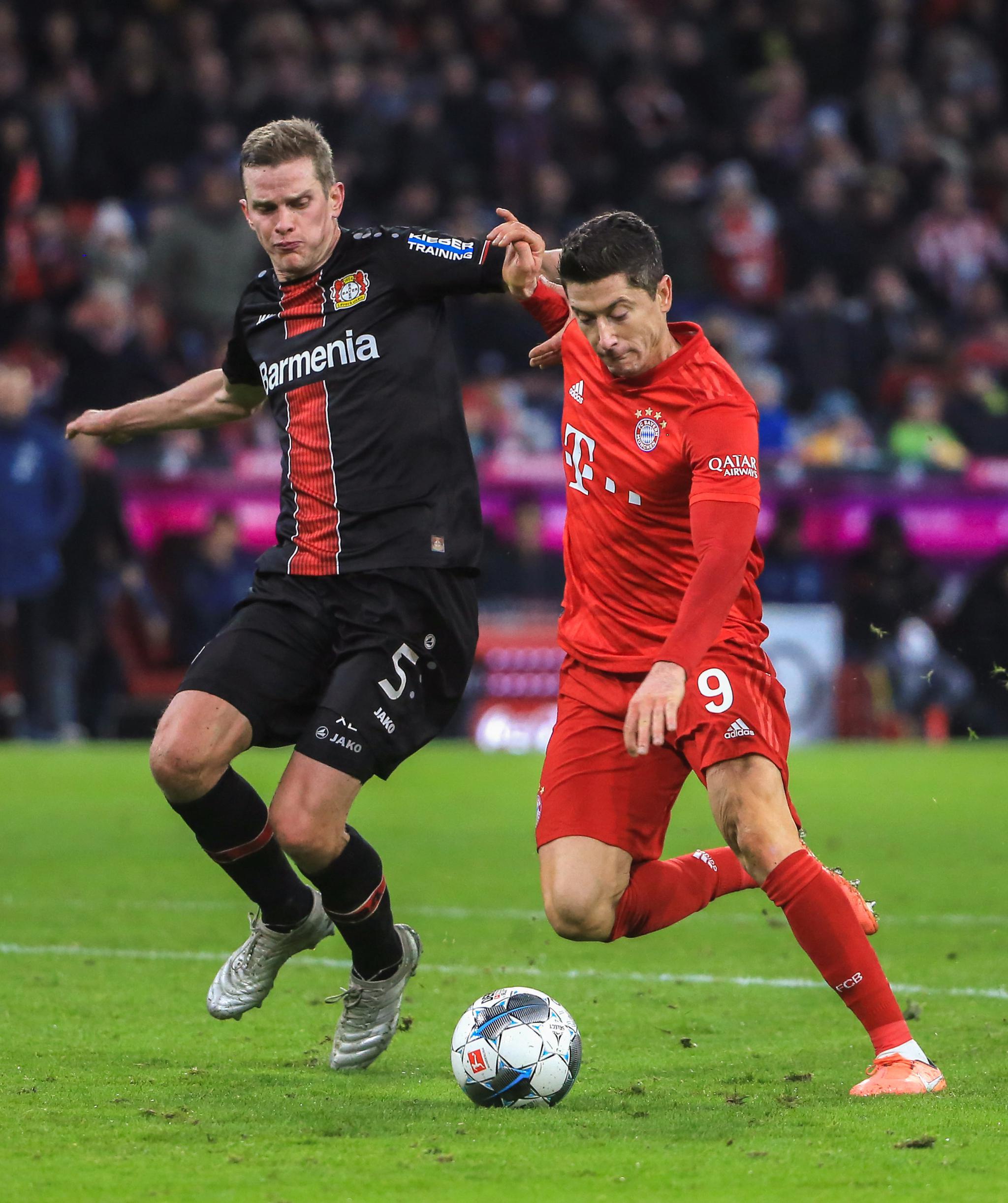 莱万效力拜仁前在哪个队