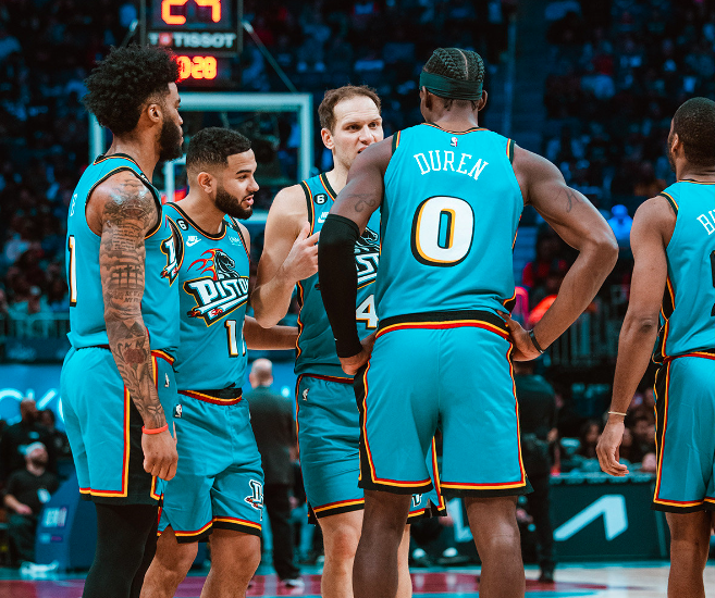 移动端游戏-里昂中场阿乌亚透露留队意愿盼助球队跻身前列的简单介绍