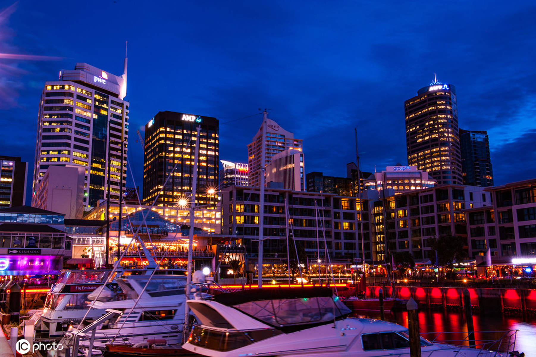 凤凰娱乐下载-包含新西兰篮球联赛冠军赛拉开帷幕，奥克兰队实力引人注目的词条